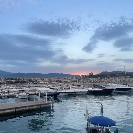 Oda ve Kahvaltı Maridda-experience Rooms- Giardini Naxos